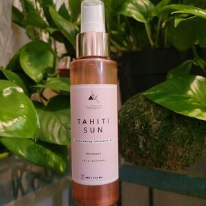 Tahiti Sun by The Lyfestyle Co Nourishing Shimmer Oil Bronze Tanning Bronzer NEW